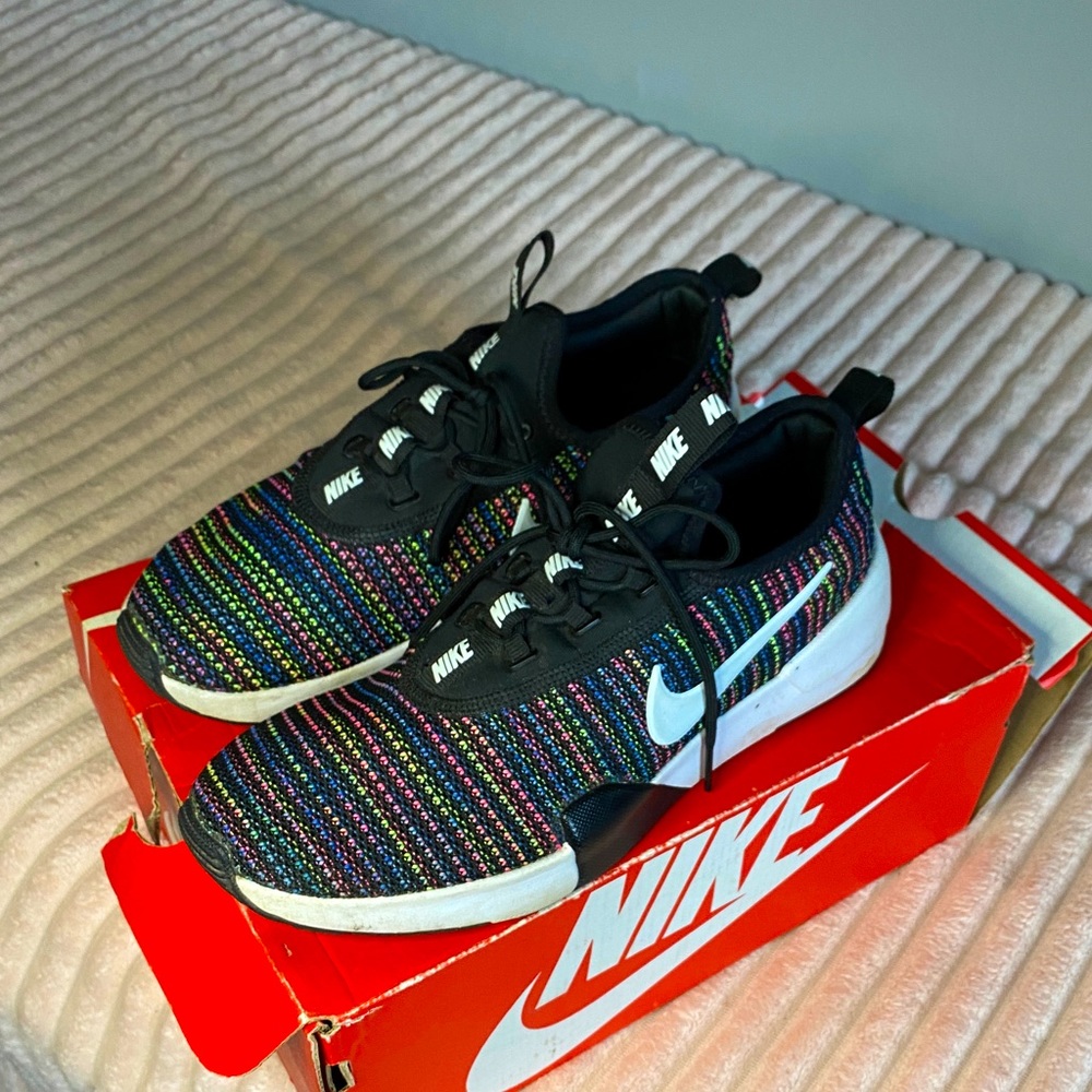 Nike Rainbow Black Sneakers🌈